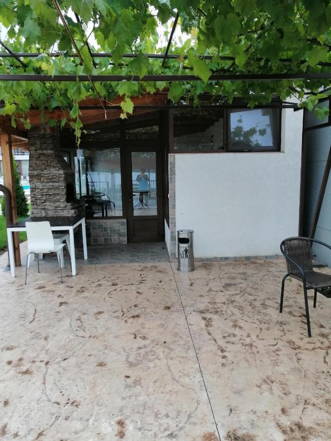 דובובה Vila Hercules מראה חיצוני תמונה